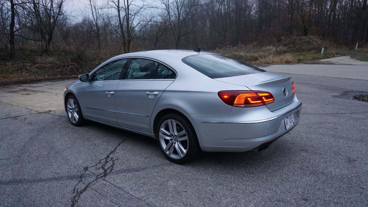 Used 2014 Volkswagen CC Executive FWD image 3
