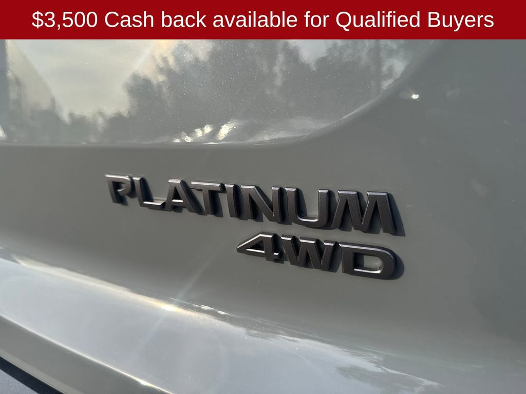 New 2026 Nissan Pathfinder Platinum image 43