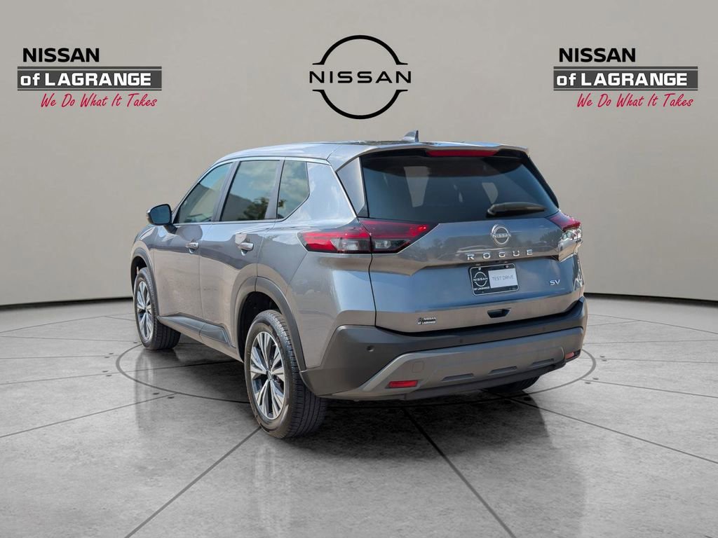 Certified 2022 Nissan Rogue SV image 7