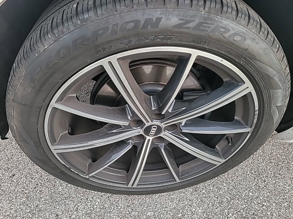 Used 2020 Audi SQ7 Prestige w/ Prestige Package image 11