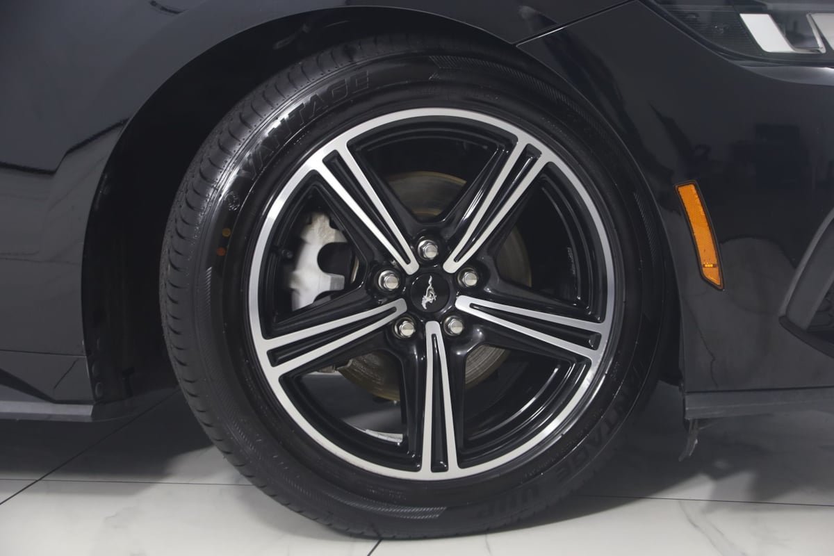 Used 2024 Ford Mustang Premium RWD image 15