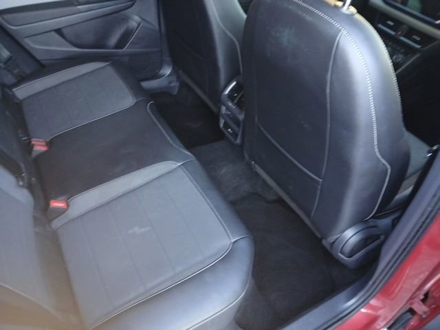 Used 2022 Volkswagen Taos SE image 16