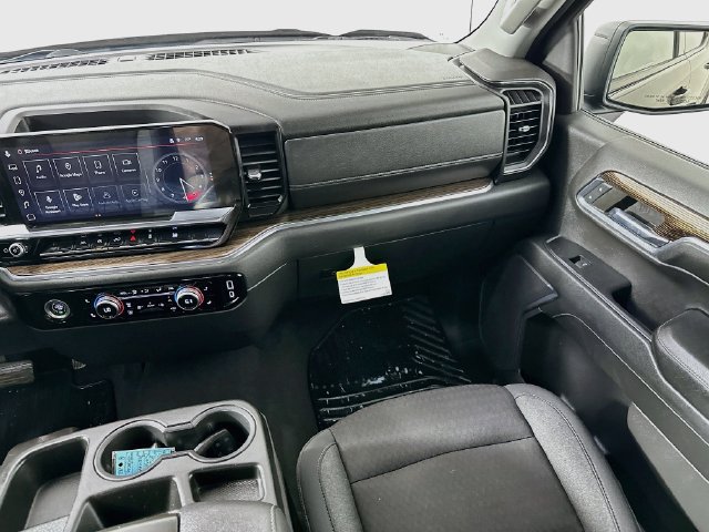 Used 2024 GMC Sierra 1500 Elevation AWD/4WD image 25