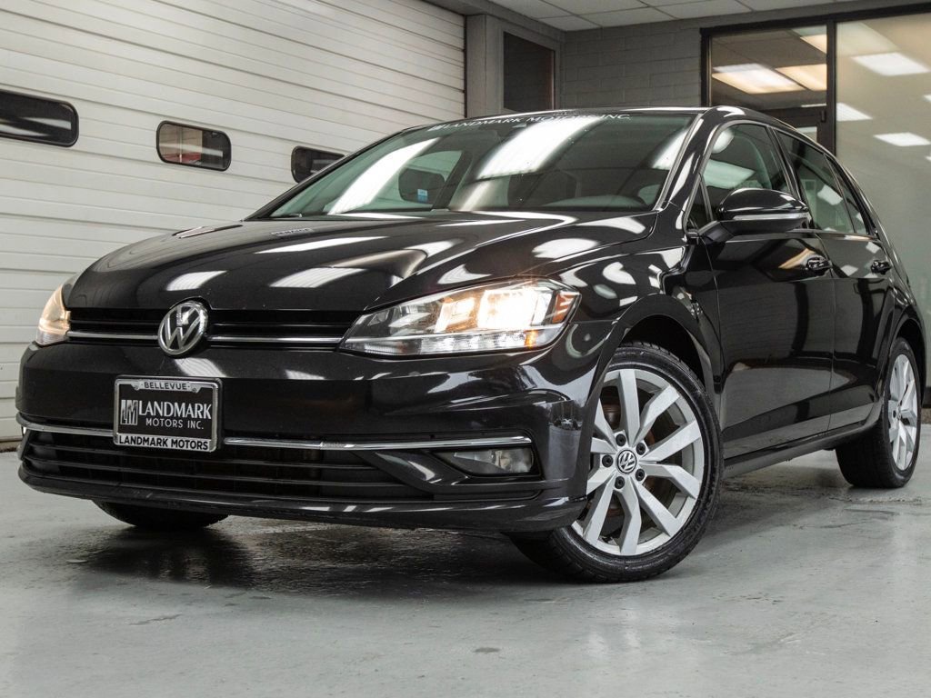 Used 2019 Volkswagen Golf SE w/ Driver Assistance Package image 2