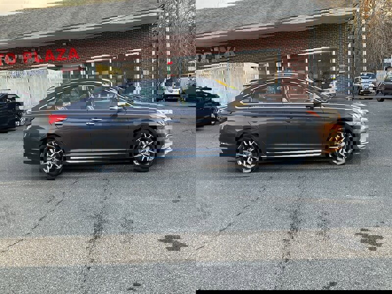 Used 2015 Hyundai Sonata Sport 2.0T image 4