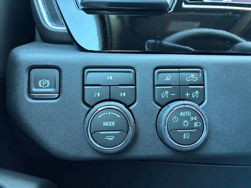 New 2026 Chevrolet Silverado 2500 LT w/ Trail Boss Package AWD/4WD image 17
