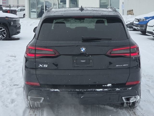 Used 2021 BMW X5 xDrive40i w/ Premium Package image 25