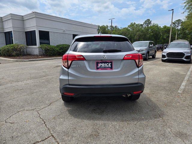 Used 2018 Honda HR-V EX image 6