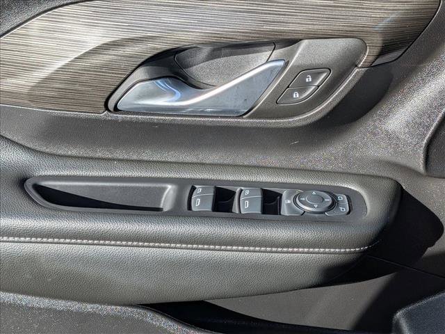 Used 2024 GMC Terrain SLE image 14