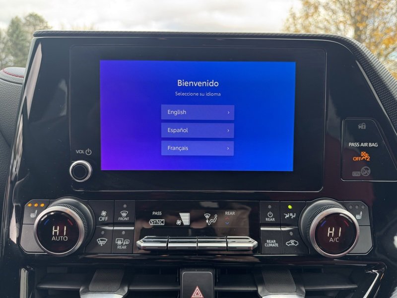 Certified 2023 Toyota Highlander XSE image 27