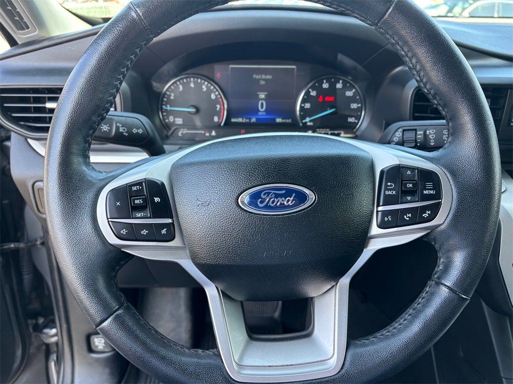 Used 2024 Ford Explorer XLT image 14