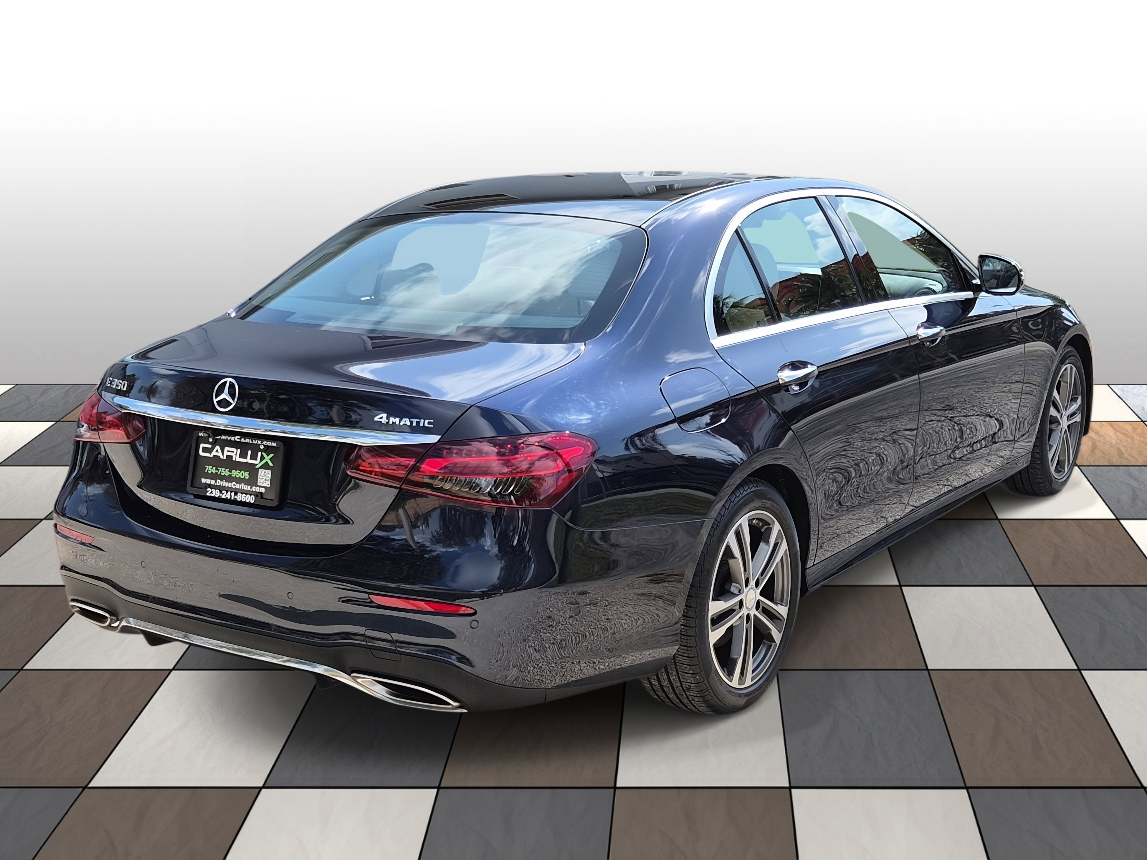 Used 2021 Mercedes-Benz E 350 4MATIC Sedan w/ Premium Package image 4