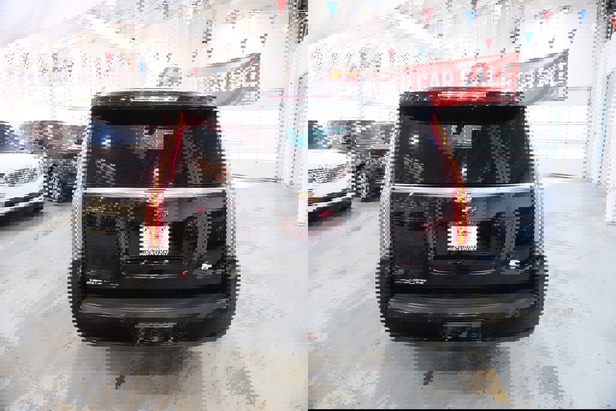 Used 2017 Cadillac Escalade ESV Platinum image 9