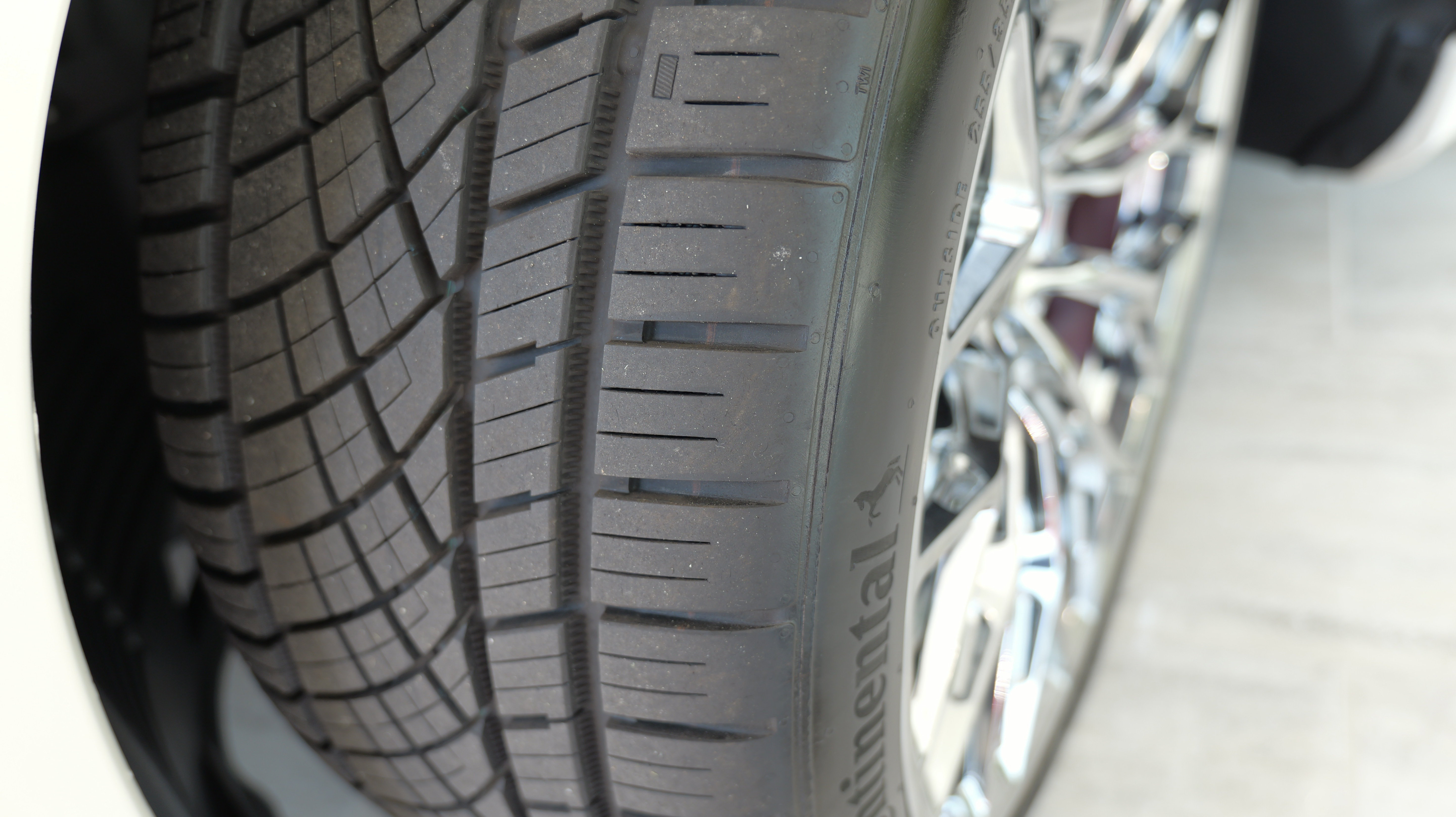 Used 2018 Mercedes-Benz SL 550 image 55