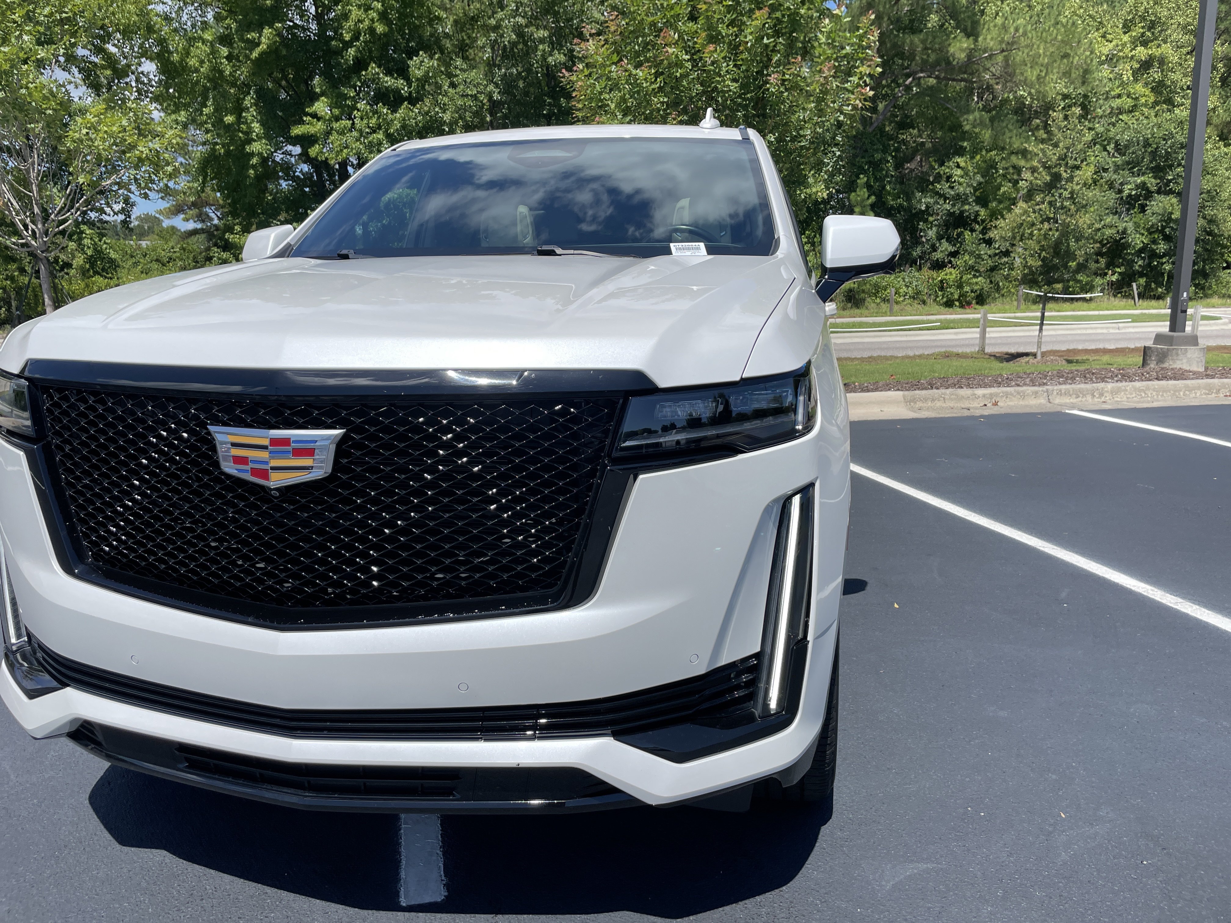 Used 2021 Cadillac Escalade Sport w/ Driver Assist Tech Package AWD/4WD image 5