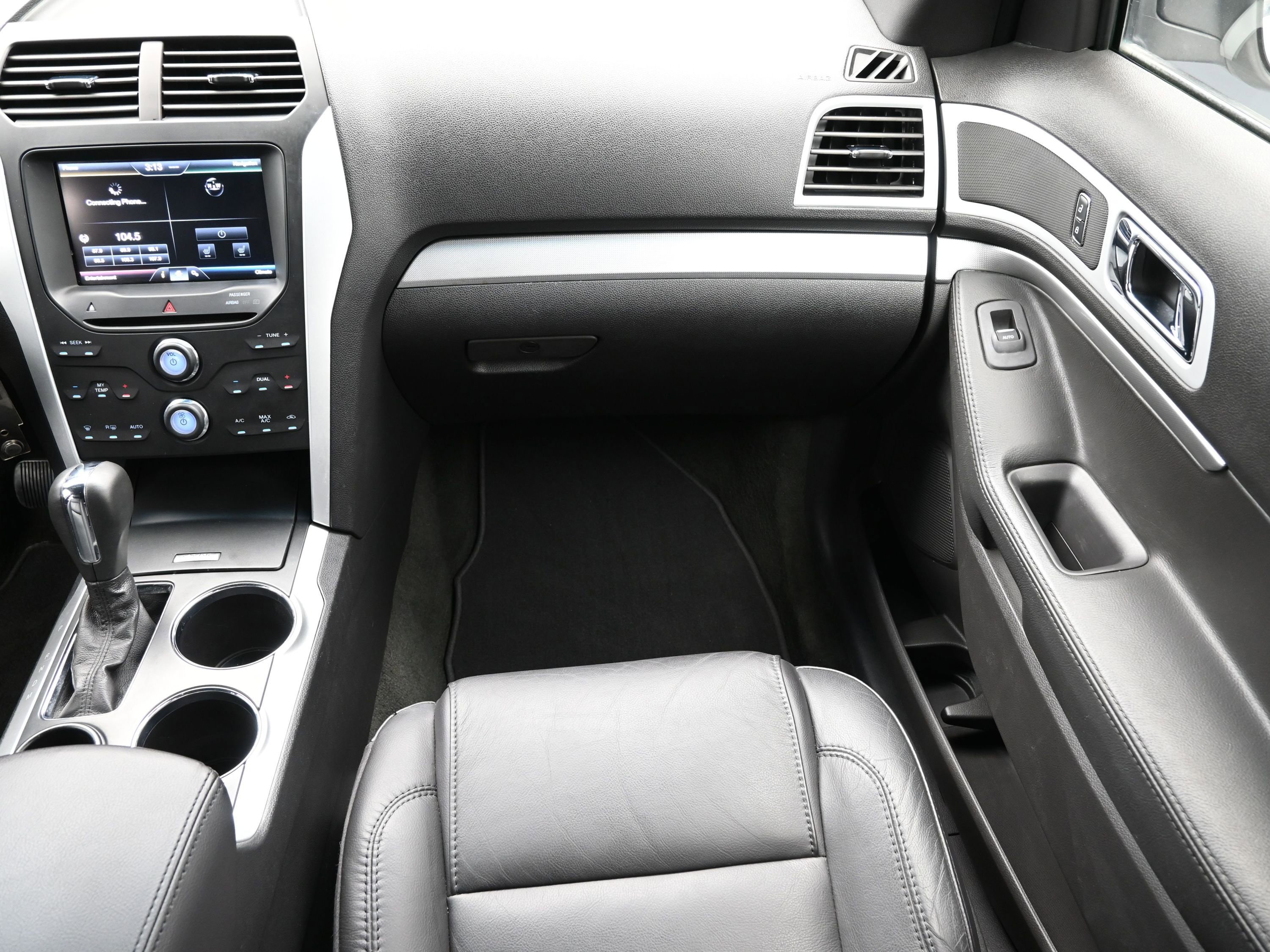 Used 2011 Ford Explorer XLT w/ 202A Rapid Spec Order Code image 34