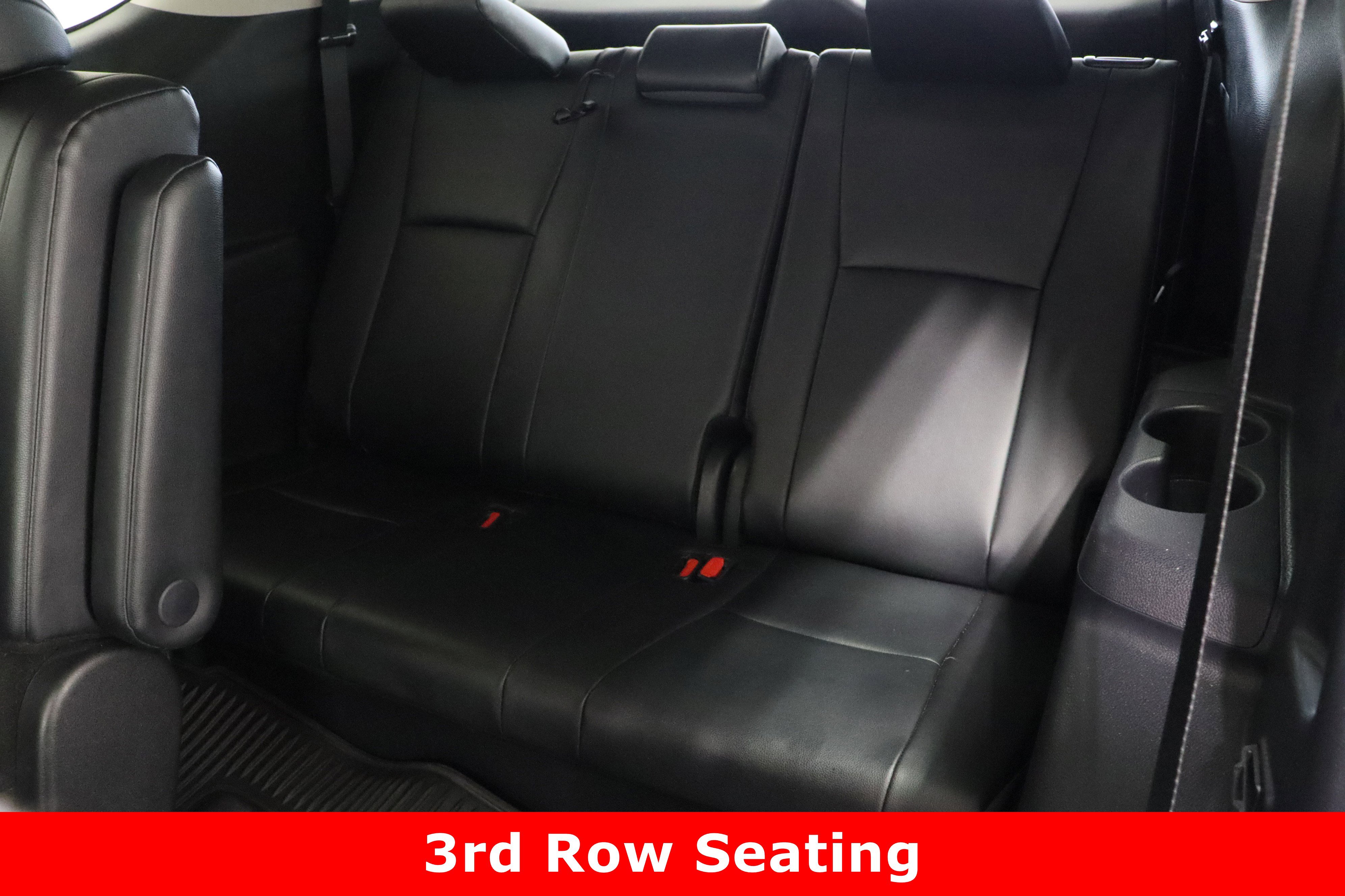 Certified 2025 Toyota Highlander XLE image 34