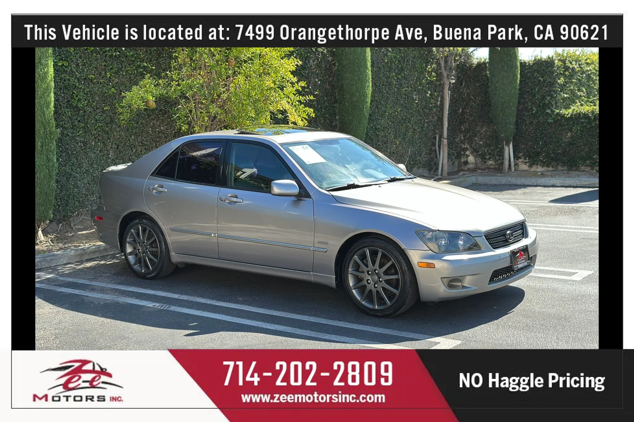 Used 2004 Lexus IS 300 RWD image 4