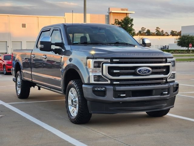 Used 2021 Ford F350 Platinum image 3