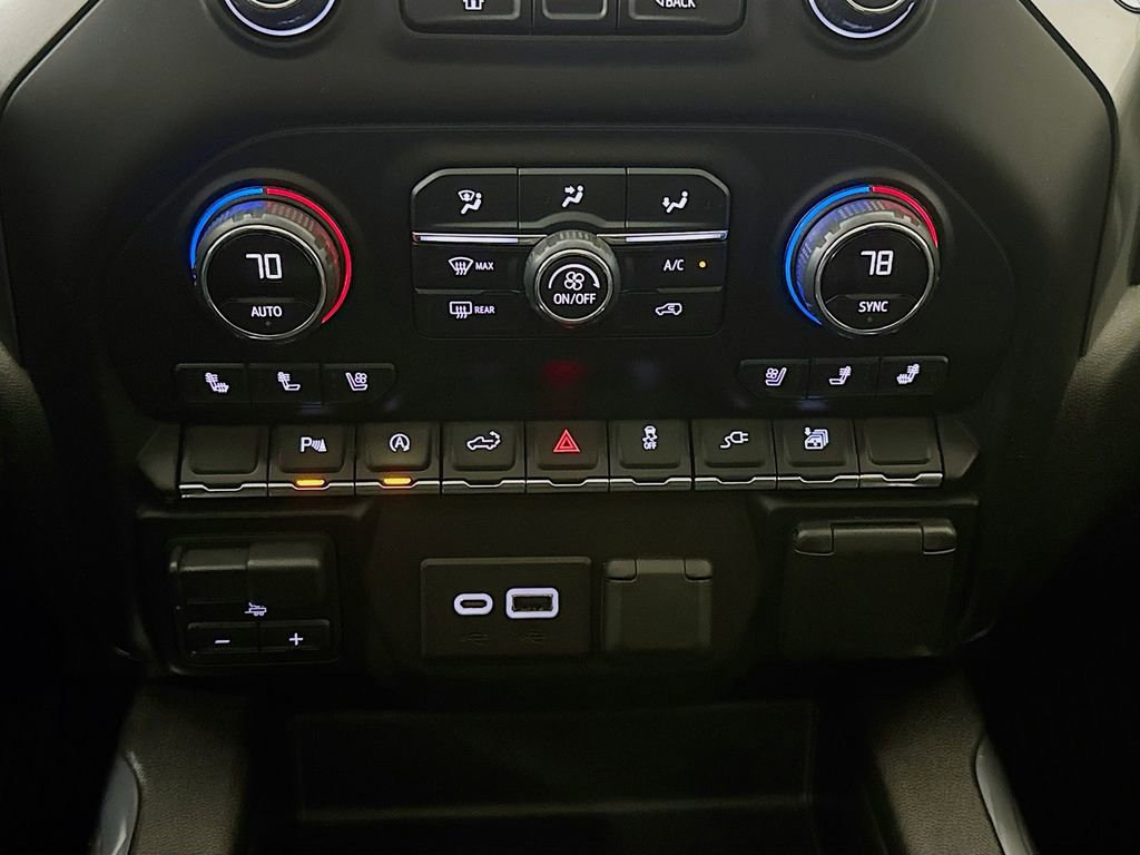 Used 2019 Chevrolet Silverado 1500 LTZ w/ LTZ Plus Package image 16