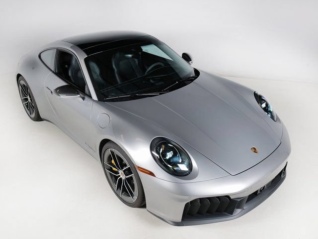 Certified 2025 Porsche 911 Carrera 4 GTS AWD/4WD image 28