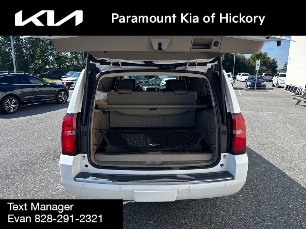 Used 2018 Chevrolet Suburban Premier AWD/4WD image 10