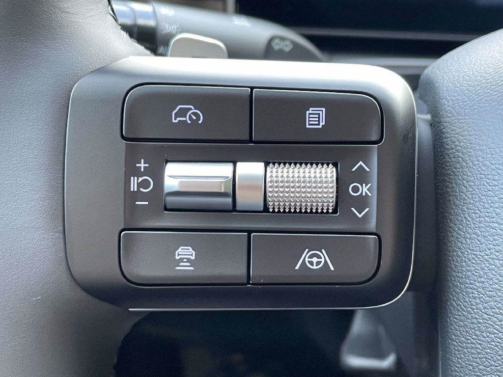 New 2027 Hyundai Santa Fe SEL FWD image 21