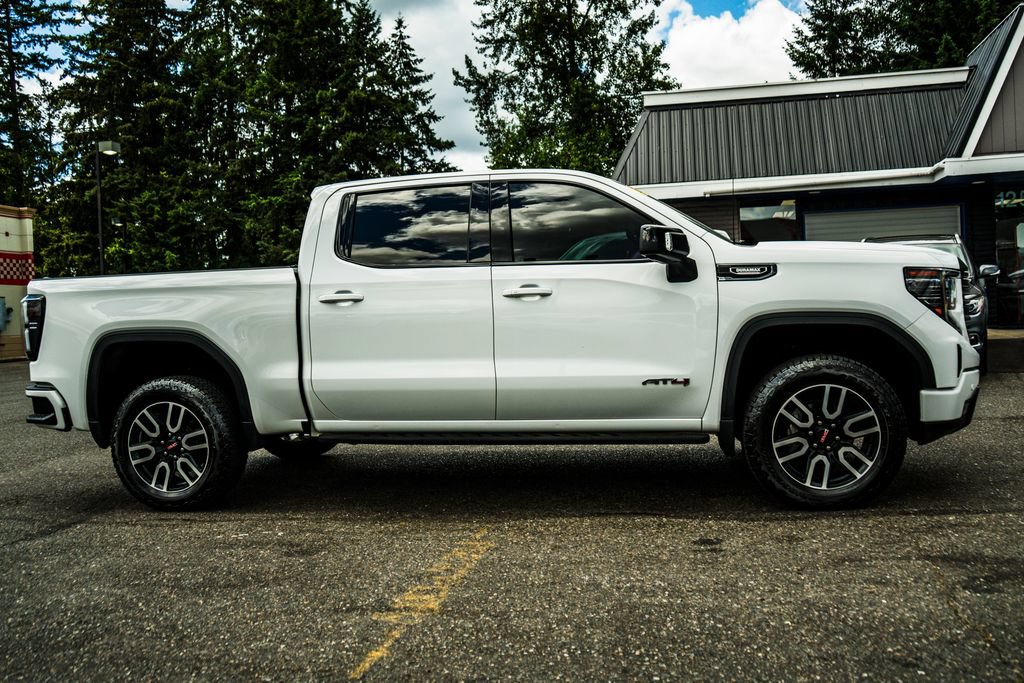 Used 2022 GMC Sierra 1500 AT4 w/ AT4 Premium Package AWD/4WD image 22
