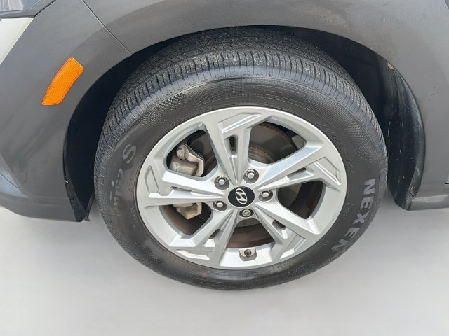 Certified 2023 Hyundai Kona SEL w/ Convenience Package AWD/4WD image 34