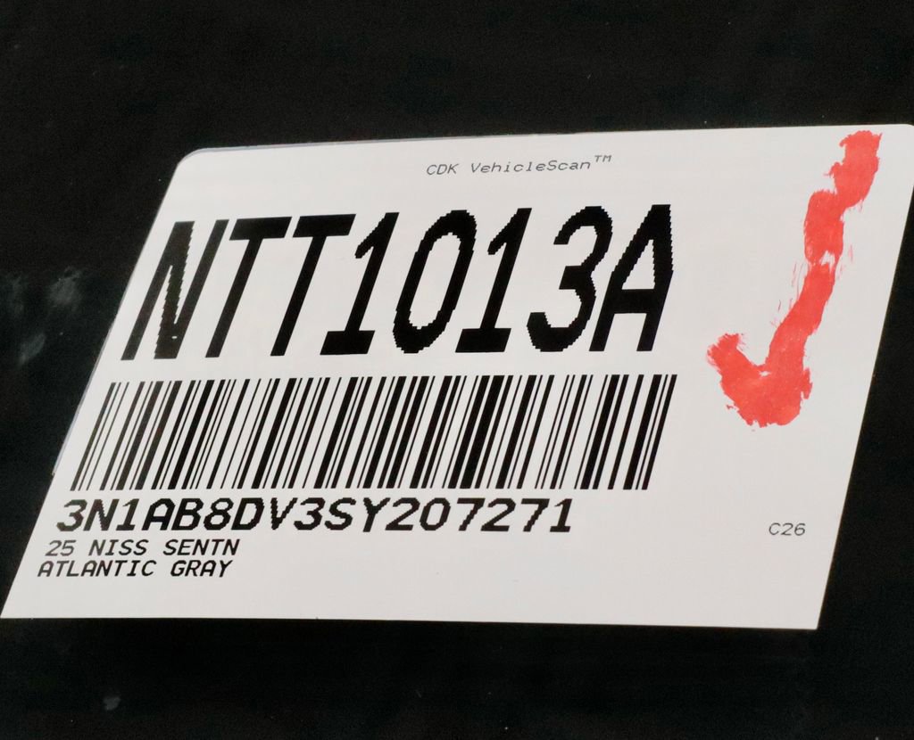 Certified 2025 Nissan Sentra SR w/ SR Premium Package image 32