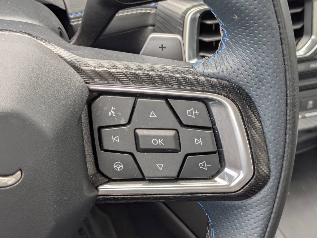 Used 2025 Ford Mustang GT Premium RWD image 33