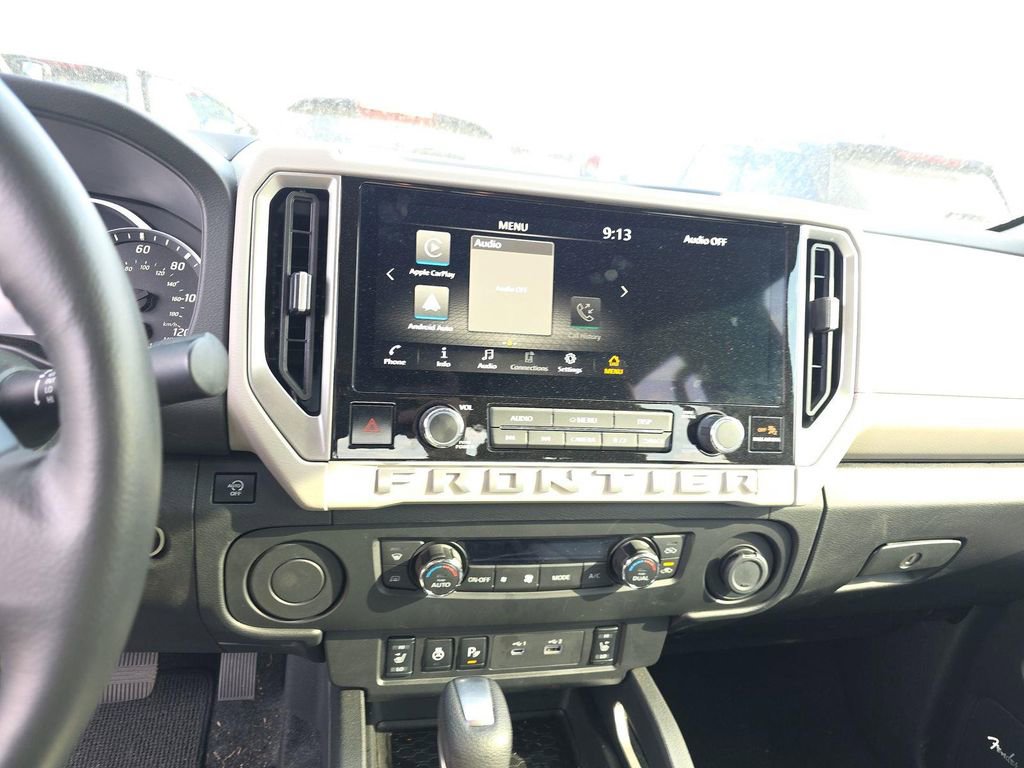 Used 2025 Nissan Frontier SV w/ SV Convenience Package image 16