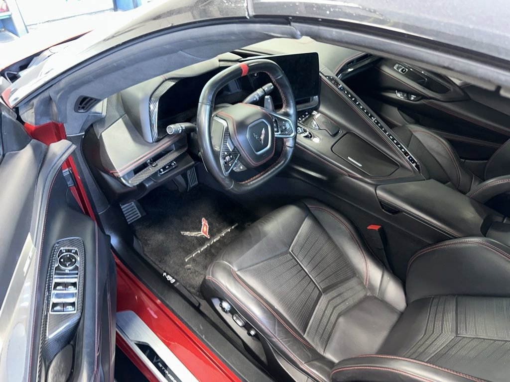 Used 2021 Chevrolet Corvette Stingray Premium Conv w/ Z51 Performance Package image 5