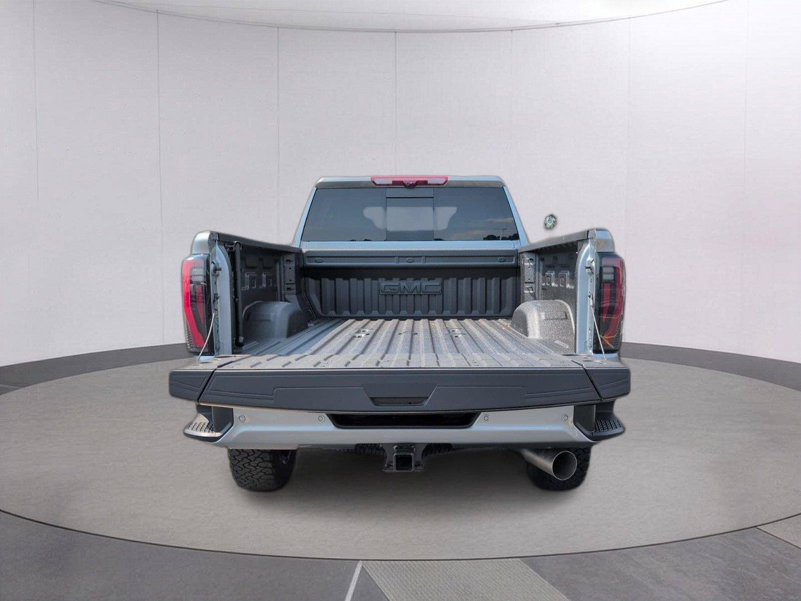 New 2026 GMC Sierra 2500 AT4 w/ AT4 Premium Plus Package AWD/4WD image 5