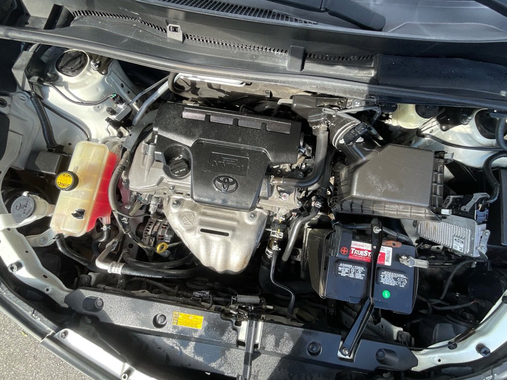 Used 2015 Toyota RAV4 Limited image 13
