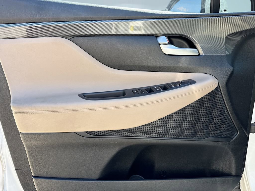 Used 2022 Hyundai Santa Fe SEL w/ Convenience Package image 21