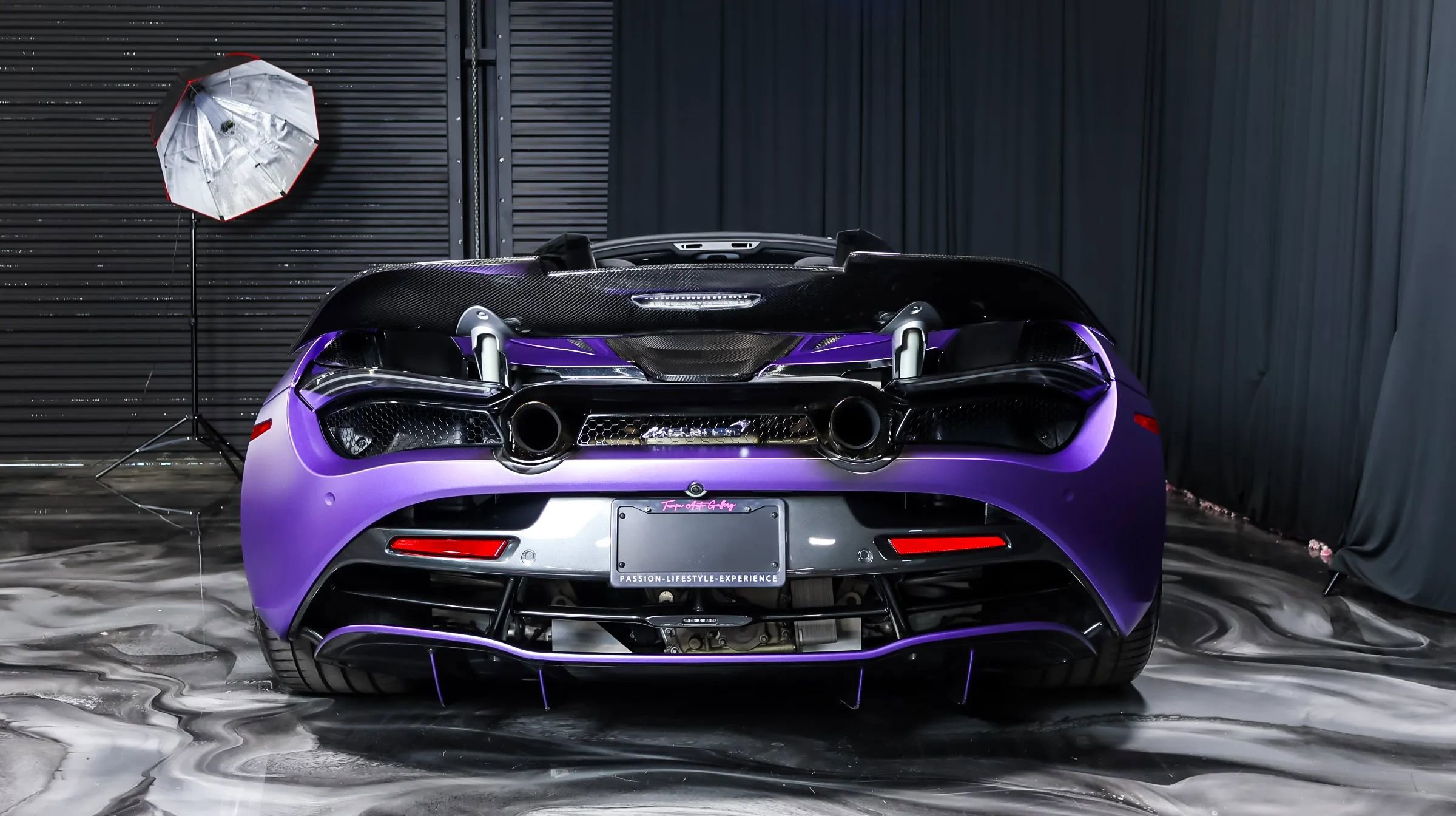 Used 2020 McLaren 720S Spider RWD image 16