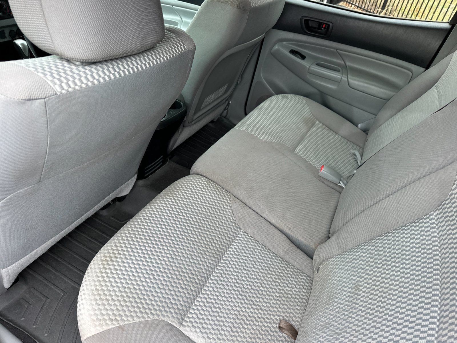 Used 2014 Toyota Tacoma PreRunner w/ SR5 Package RWD image 12