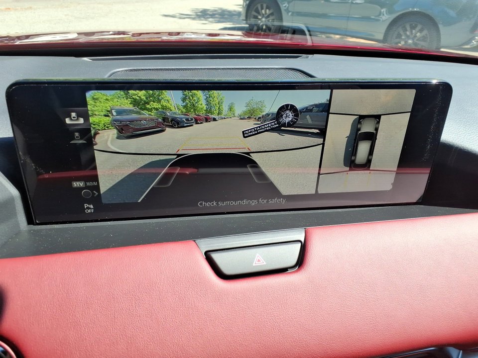 New 2025 MAZDA CX-70 Plug-In Hybrid w/ Premium Plus image 16