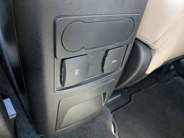 Used 2024 Ford Explorer XLT w/ Equipment Group 202A AWD/4WD image 19