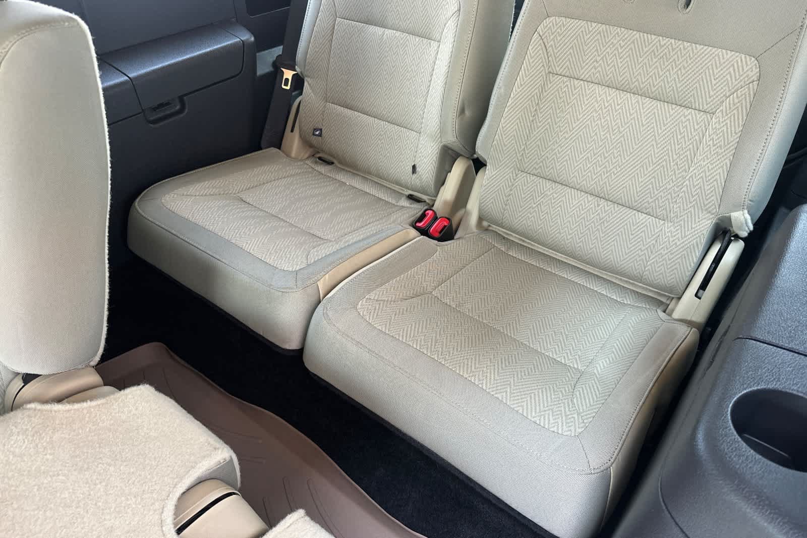 Used 2016 Ford Flex SEL FWD image 15