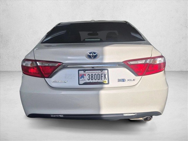 Used 2015 Toyota Camry XLE w/ Moonroof Package FWD image 7