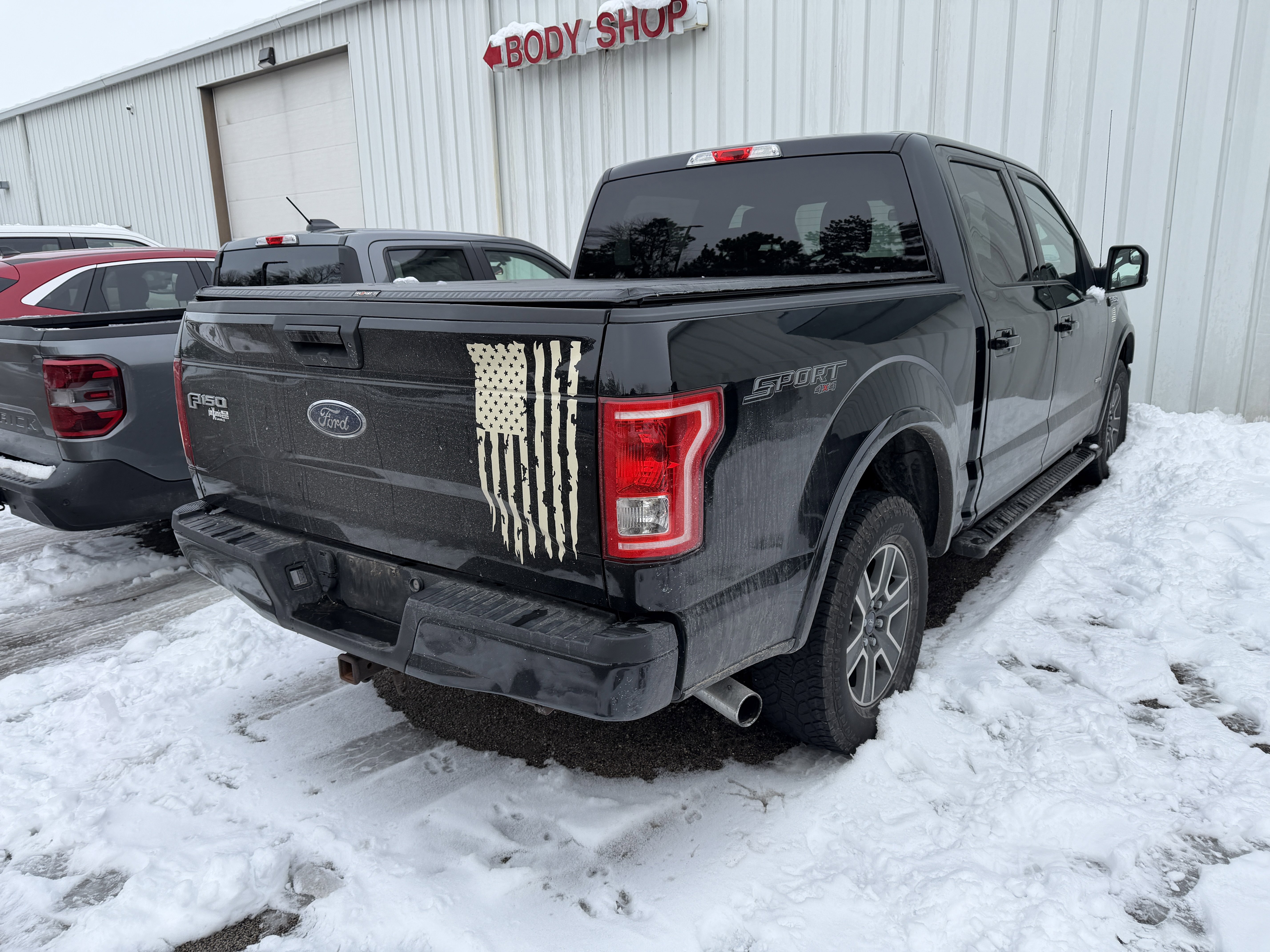 Used 2016 Ford F150 XLT w/ Equipment Group 301A Mid image 9