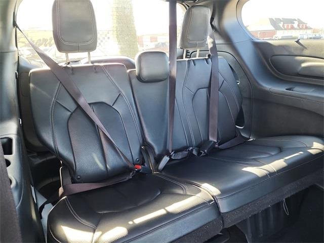 Used 2021 Chrysler Pacifica Touring-L w/ S Appearance Package image 21