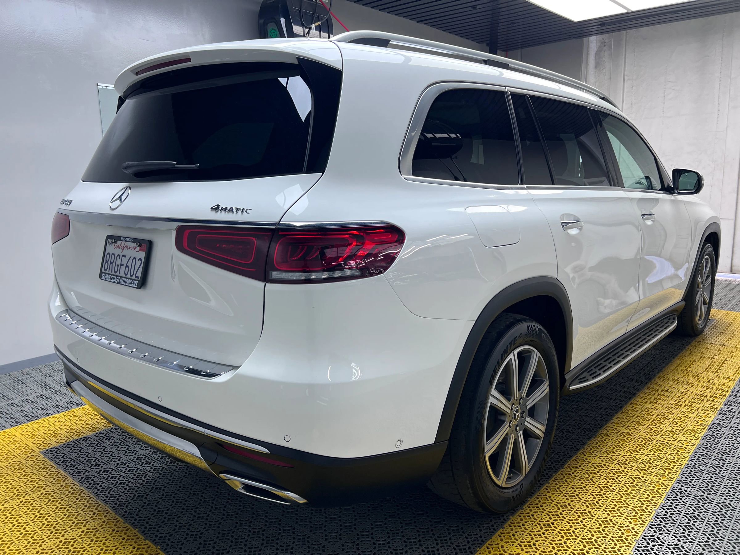 Used 2020 Mercedes-Benz GLS 450 4MATIC image 7