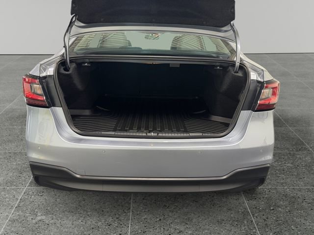 Used 2023 Subaru Legacy Limited AWD/4WD image 13
