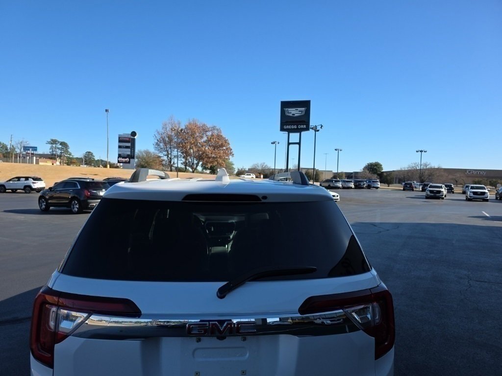 Used 2020 GMC Acadia SLT w/ Driver Alert Package II image 4