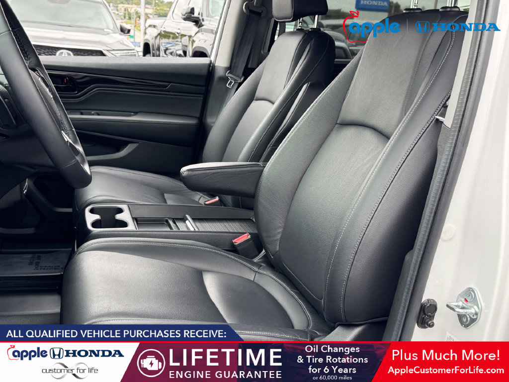 Used 2024 Honda Odyssey Touring image 7
