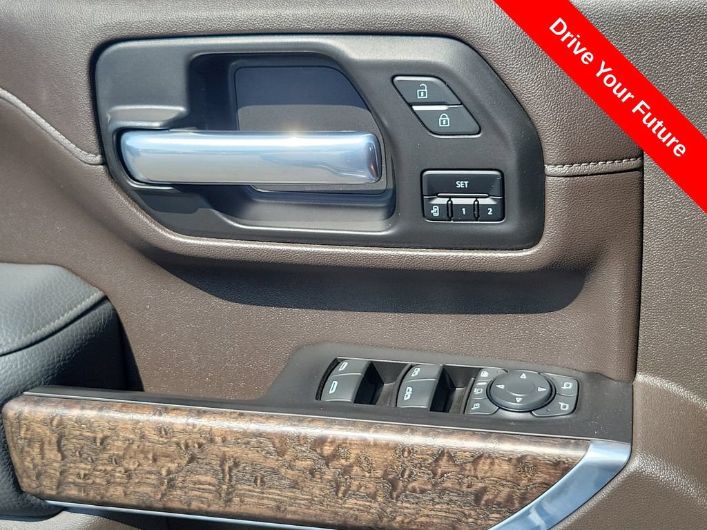 Used 2020 GMC Sierra 2500 Denali w/ Technology Package AWD/4WD image 17