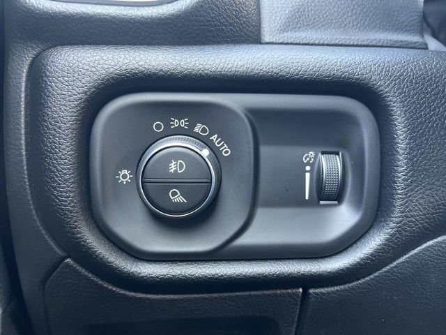 Used 2022 RAM 1500 Big Horn image 24